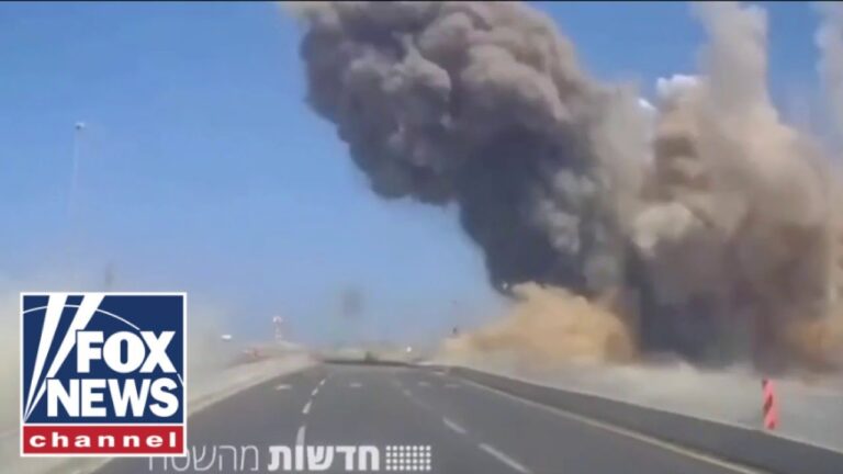 DRAMATIC new video shows missile striking Israeli roadside